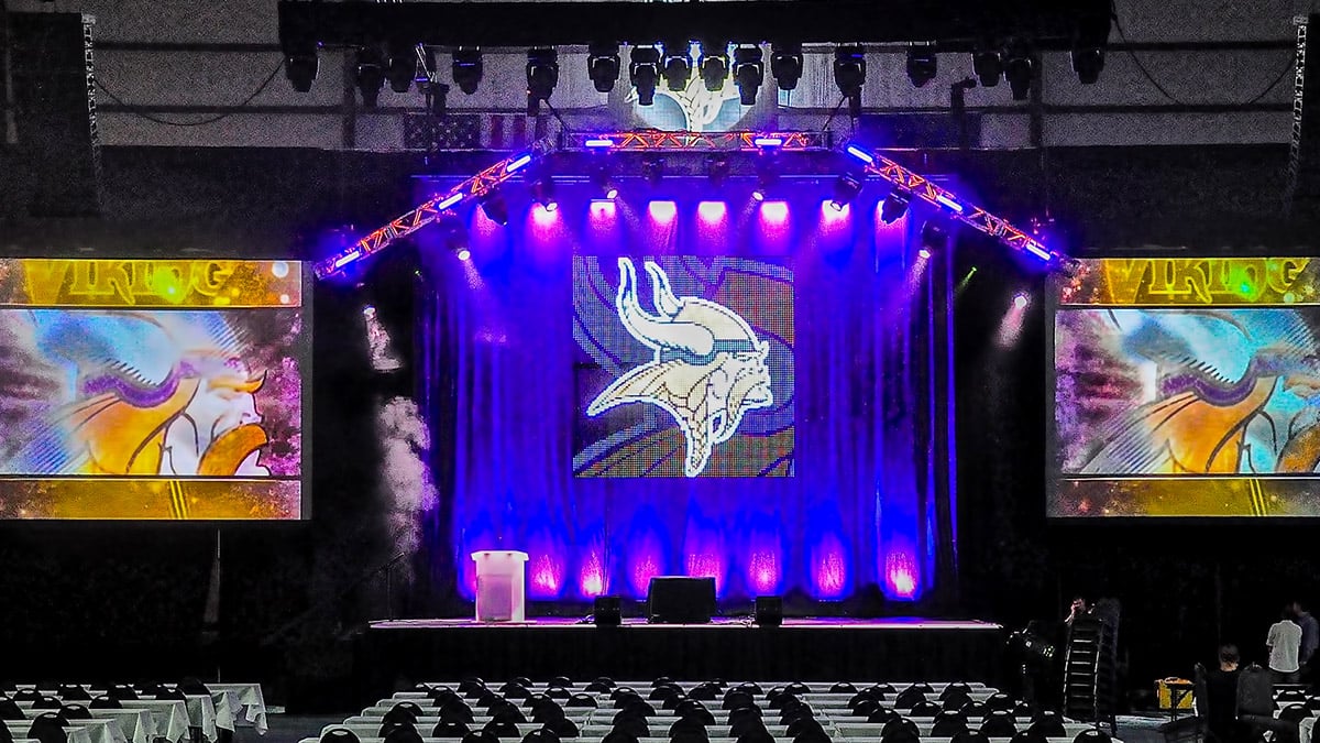 minnesota vikings draft party