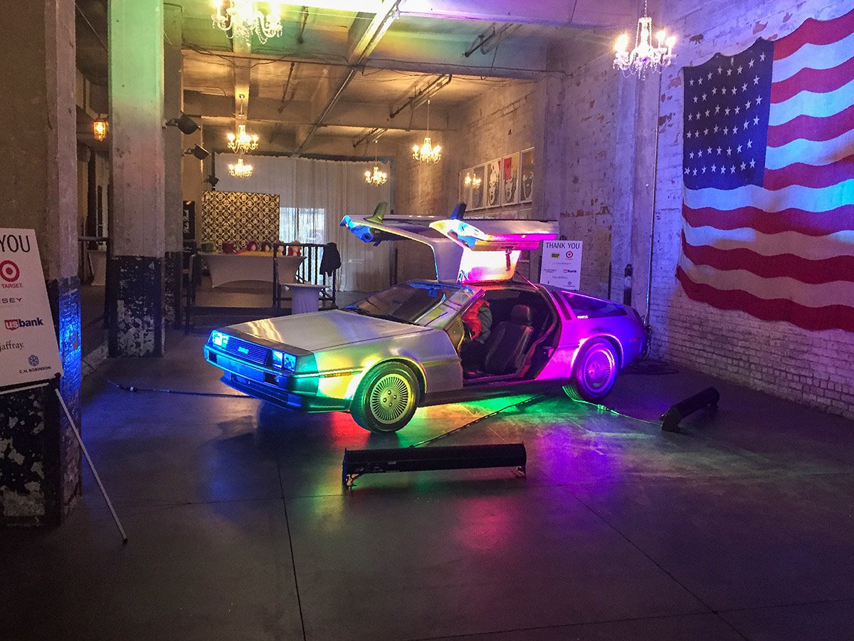 dmc delorean with lights