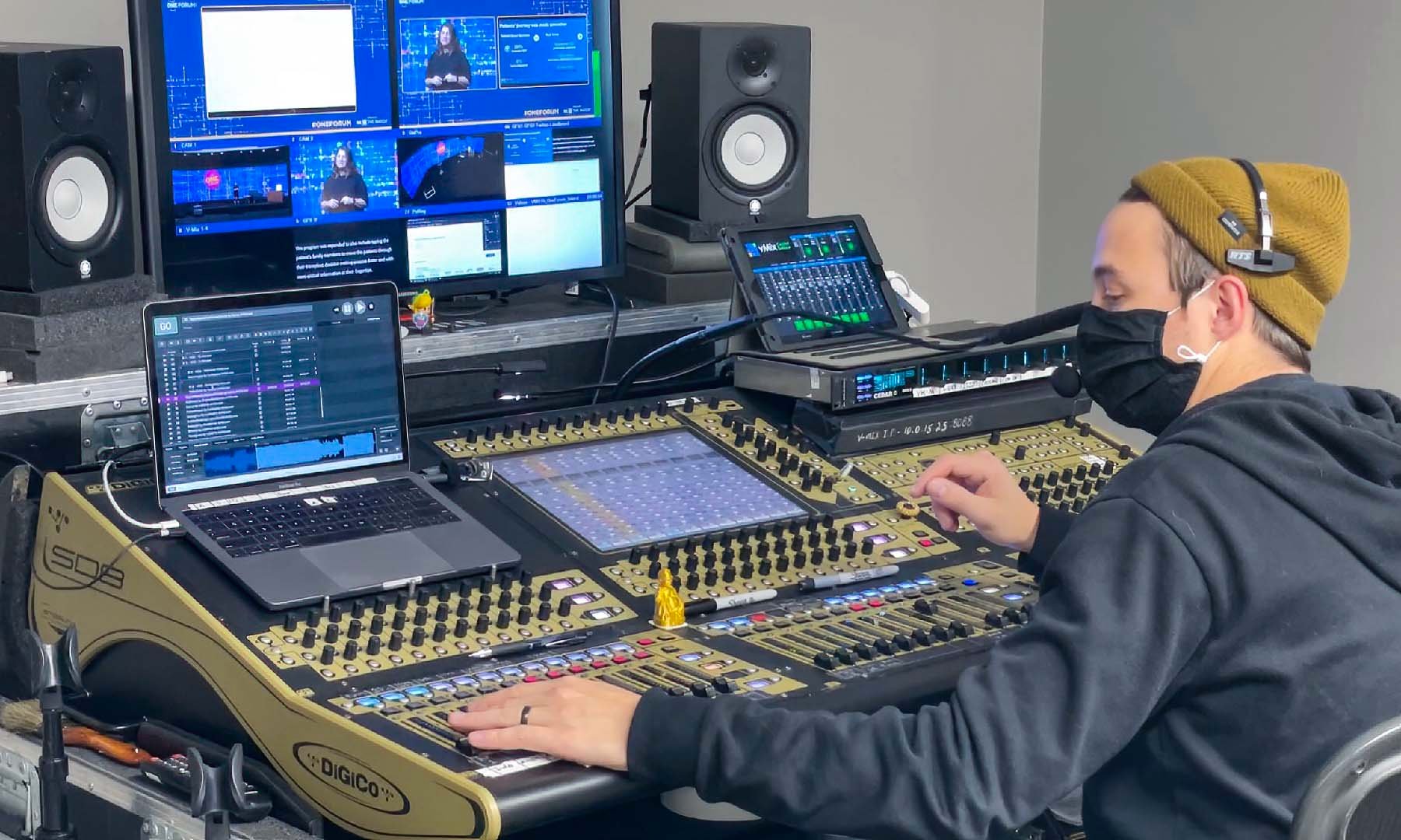 STUDIO 15 Control Room Audio